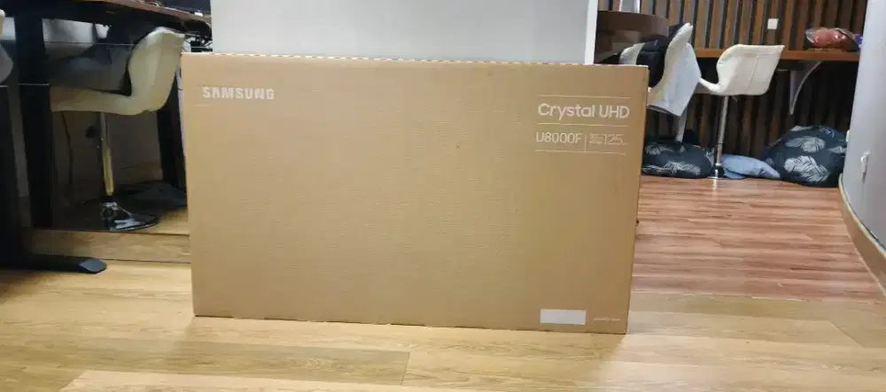 Samsung 50 Crystal UHD 4K U8000F Smart TV | Crystal Processor 4K