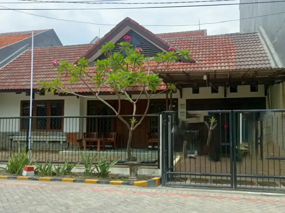 DEKAT AKSES MERR DIJUAL RUMAH MEDOKAN ASRI TIMUR RUNGKUT SBY