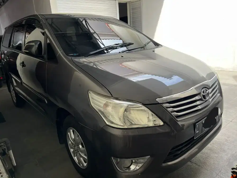 Toyota kijang innova diesel 2012 manual istimewa