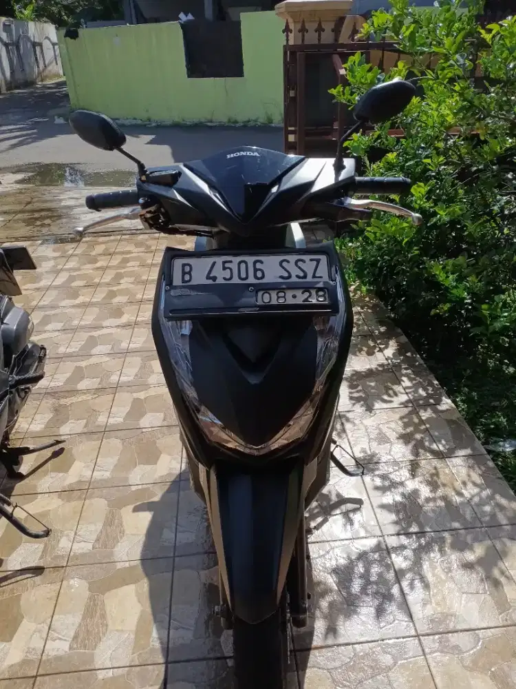 Honda Beat deluxe ISS 2023 like new