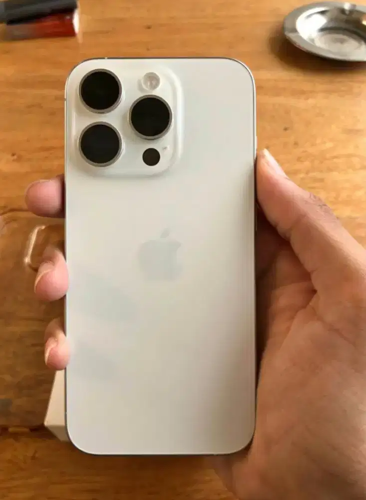 Jual Bu Iphone 15 pro 256