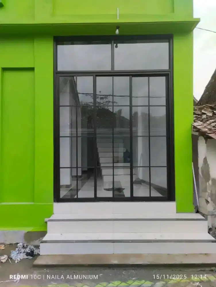 Kusen pintu dan jendela alumunium