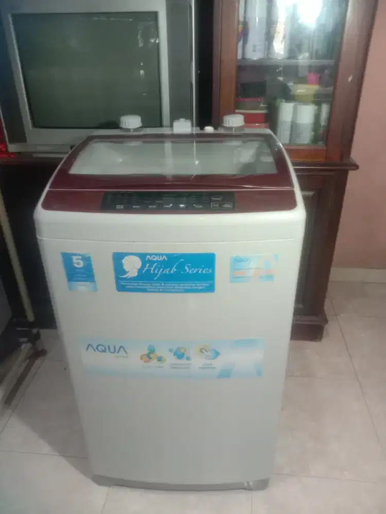 Mesin cuci Aqua sudah di manual 8kg, Bekasi Utara.