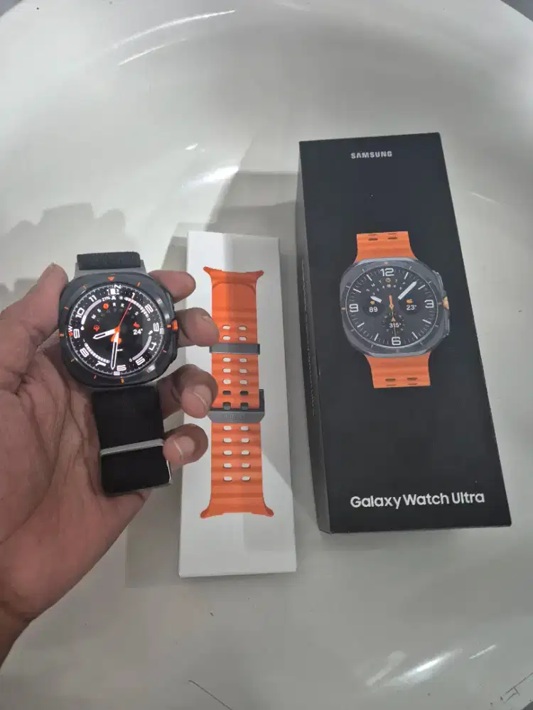 Samsung galaxy watch ultra 47mm titanium grey like new