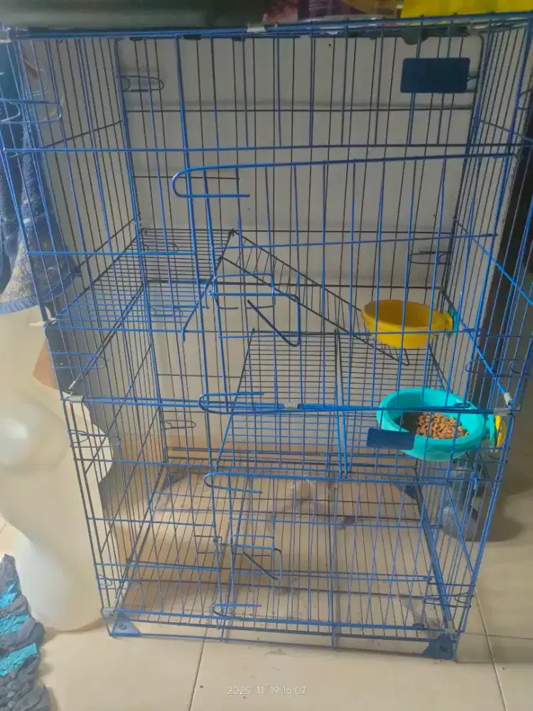Jual kandang 3 tingkat dan pet carrier