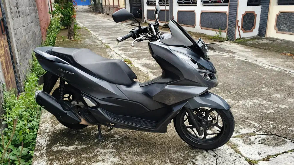 PCX abu-abu 2022 murah