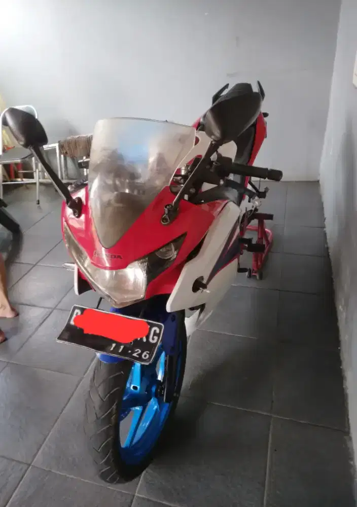 Cbr 150 2011 Cbu Thailand Rwb edisi