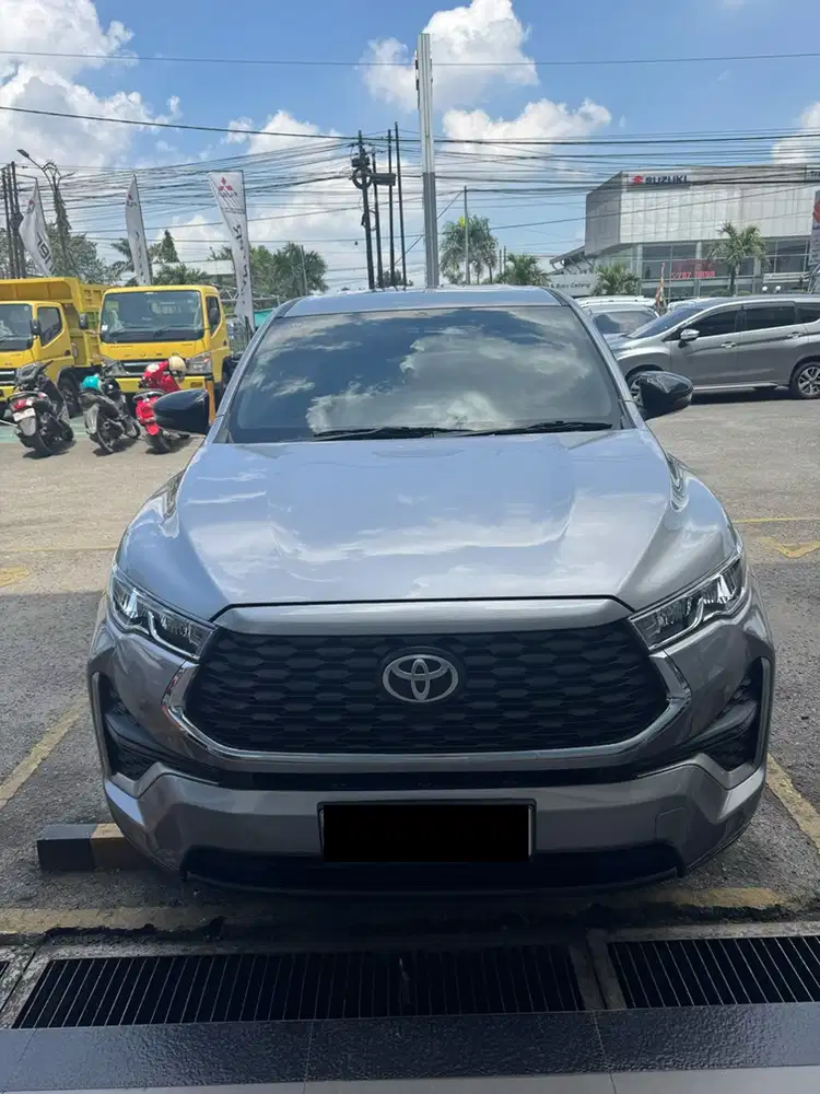 Toyota Kijang Innova 2022 Bensin