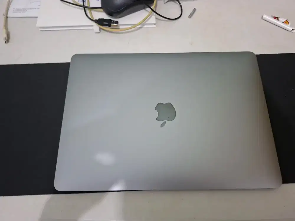 Dijual Macbook air m1