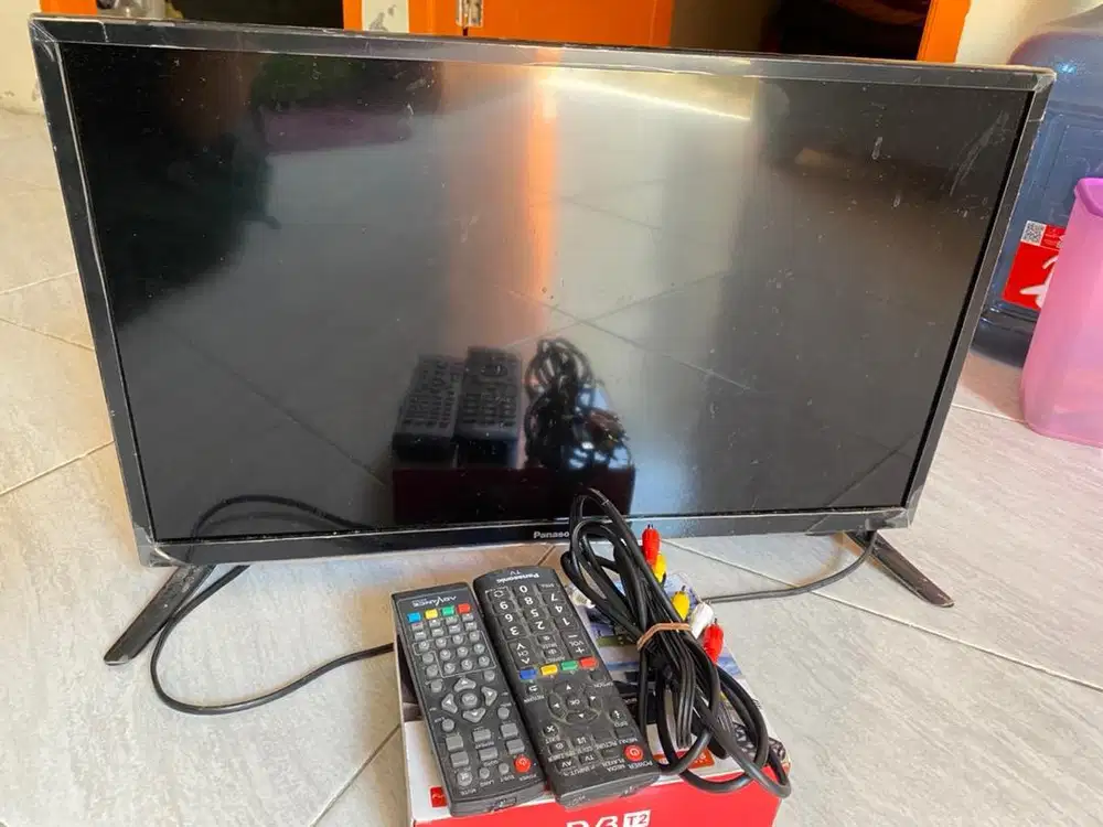 Dijual TV panasonic 24 inch + Gratis set top box advance!
