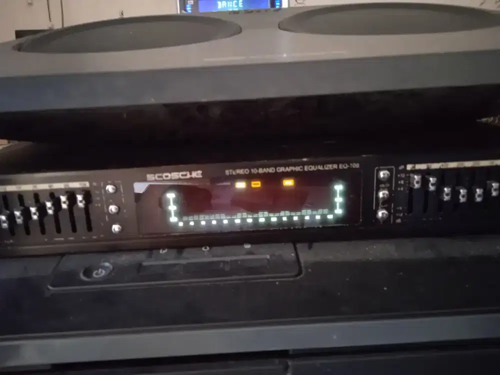 Stereo 20,Band,Graphic edualizer,EQ-108,SCOSHCE