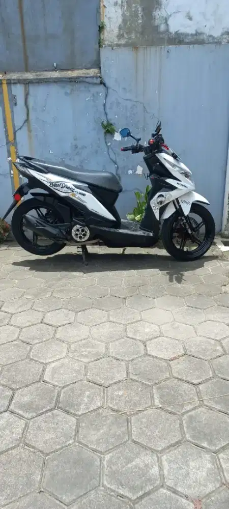 Honda beat street tahun 2018