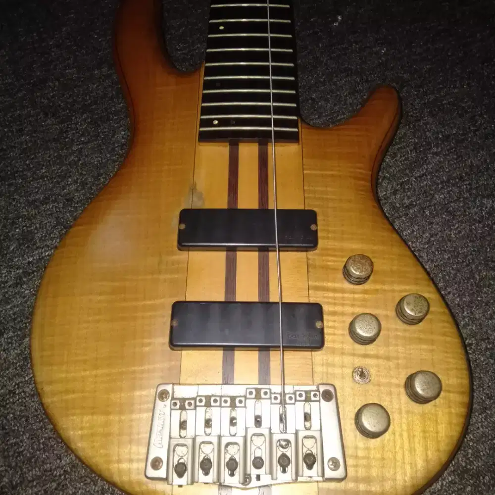 Bass Cort artisan 6 / a6