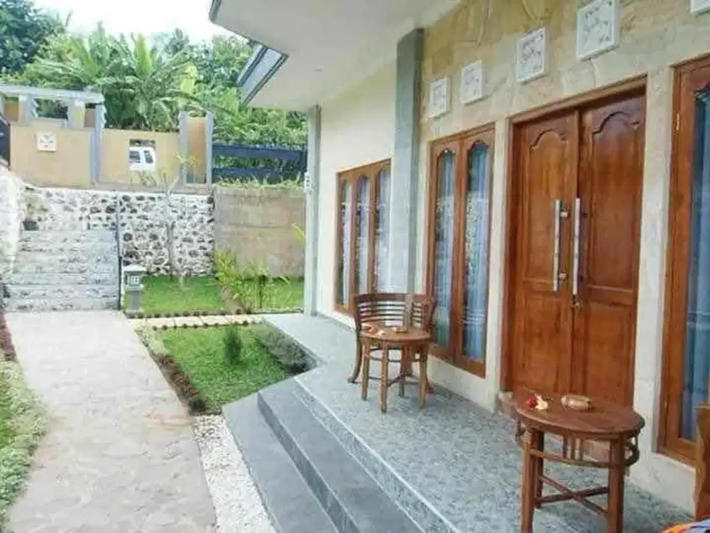 DI JUAL /RENT RUMAH SEMI VILLA LOKASI SAMPLANGAN BUKIT JATI GIANYAR