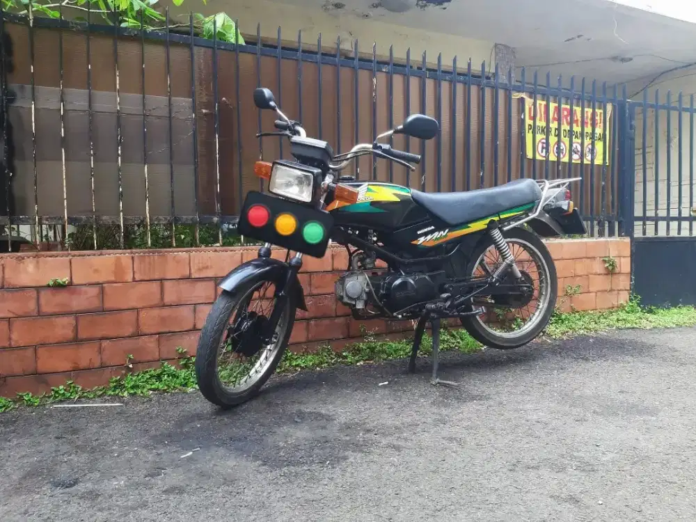 Honda Win 100 Thn 2001