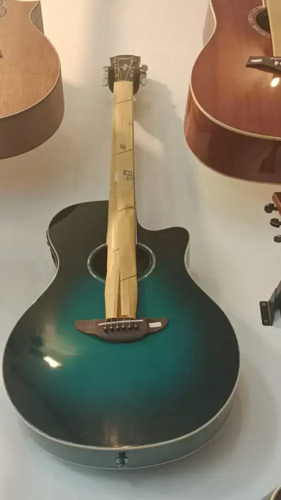 GITAR YAMAHA APX600 ORIGINAL