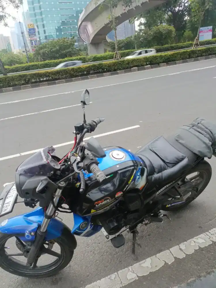 Byson 2014 plat D di Bekasi