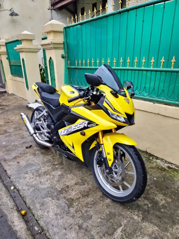 Yamaha R15 V3 Mulus