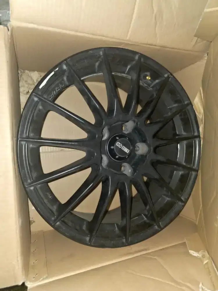 velg ring 17 mobil 4 biji