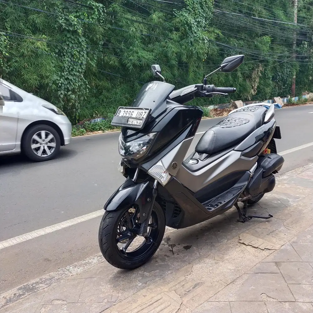Yamaha Nmax OLD 155 2017 Orisinil lengkap Bagus hitam