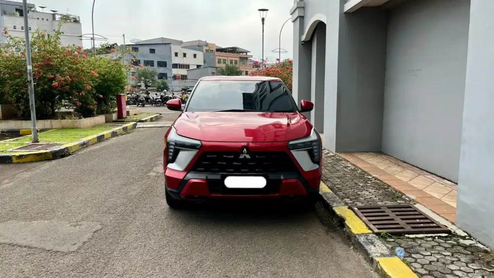 Km16rb mitsubishi xforce ultimate 2024 merah