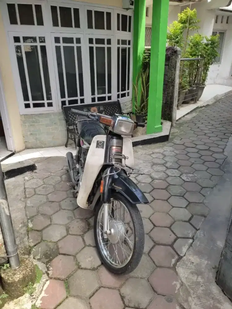 motor suzuki bravo rc100 2003