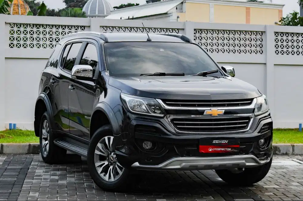 Chevrolet Trailblazer 2.5 LTZ Limited Diesel Solar AT Matic 2018 Hitam
