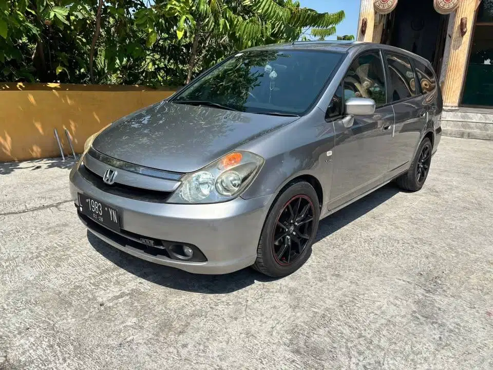 2006 Honda Stream 1.7 Plat L saipul mobil bekas Sekoto