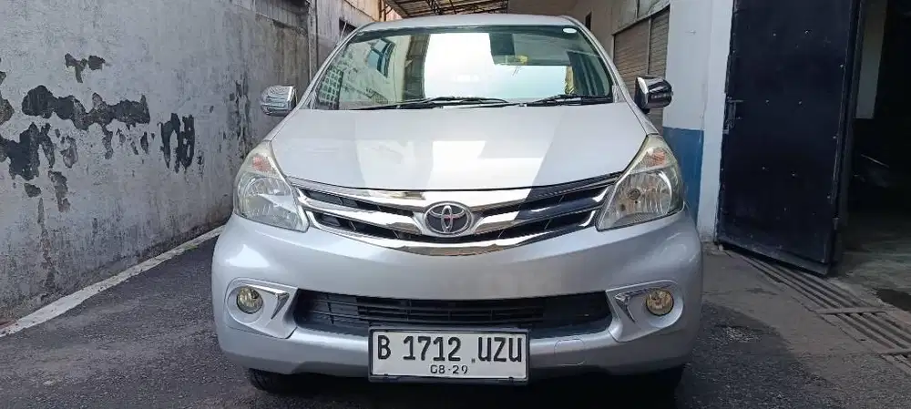 Avanza 1.3 G automatic 2013