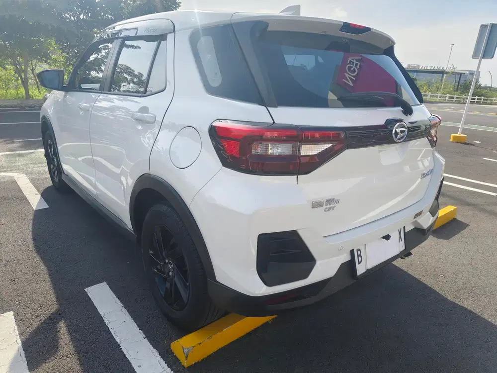 Daihatsu Rocky 2024 Bensin