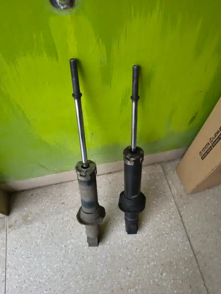 Jual Shockbreaker Absorber Original Ex Sienta 2017