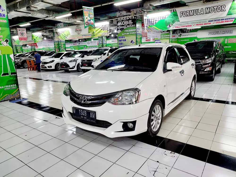Etios Valco 2016 Manual