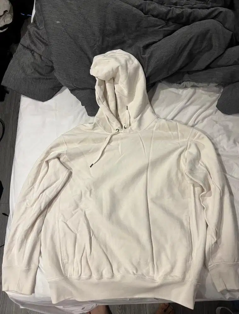 Jaket Sweater Uniqlo