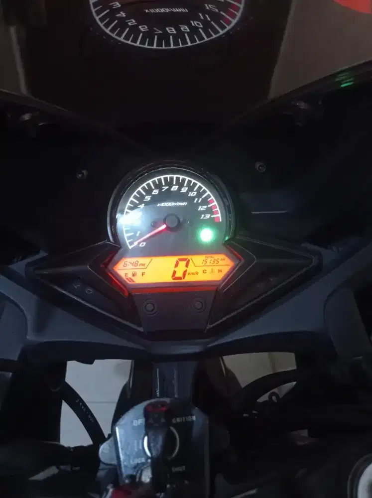 Jual motor CBR 150 R