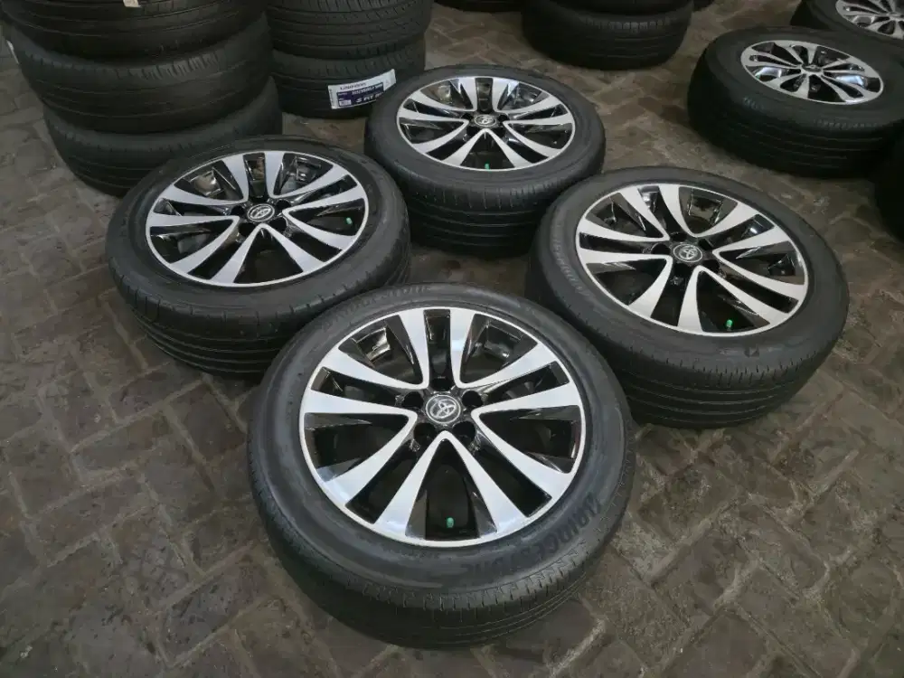 Velg Ban 90% Alphard Vellfire R18 Innova Reborn Zenix Hilux Rangga