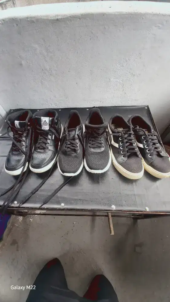 Sepatu Ventela, Aerostreet, Carvil 3 buah Uk.39