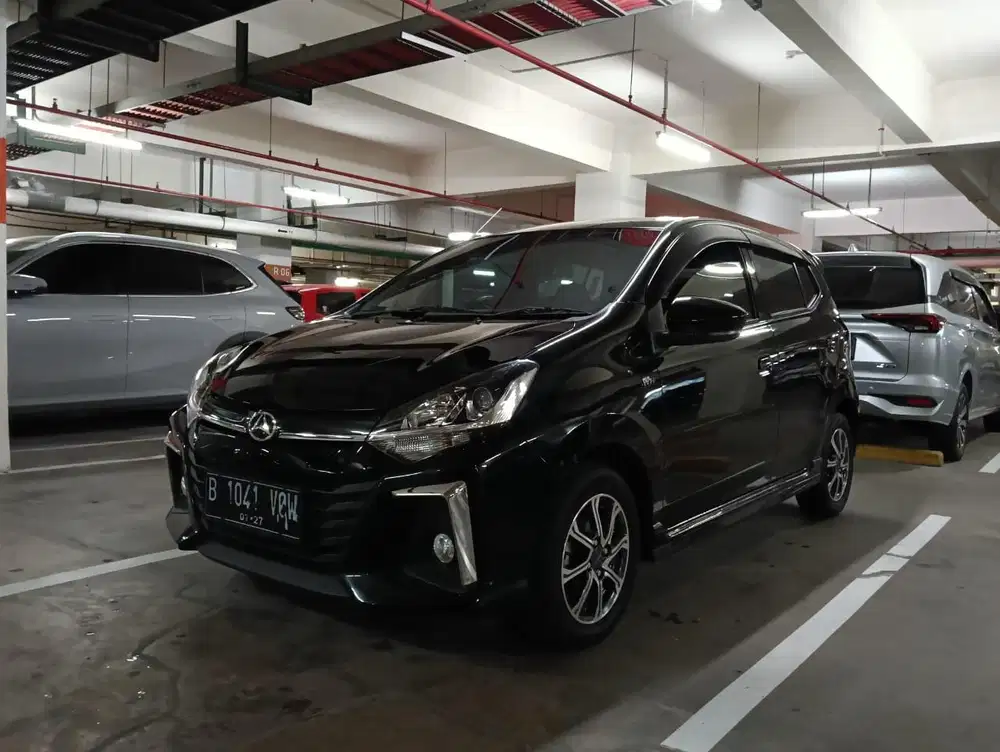 DAIHATSU AYLA R 1.2 AT 2022 HITAM