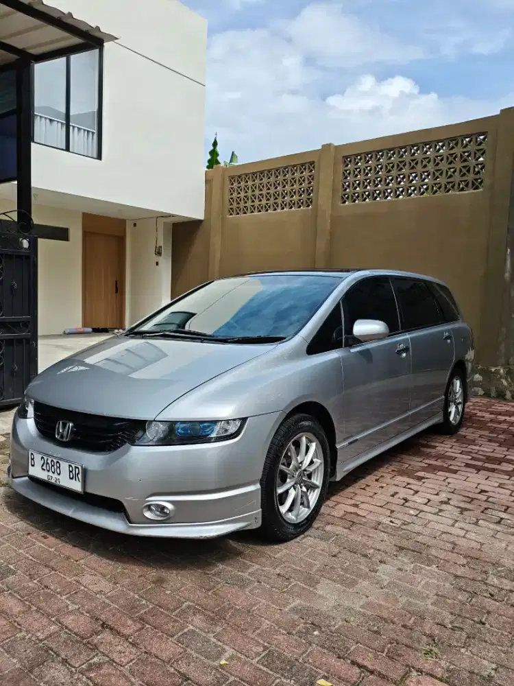 Honda Odyssey rb1 2004 absolute +