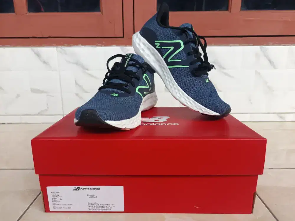 Sepatu Running New Balance