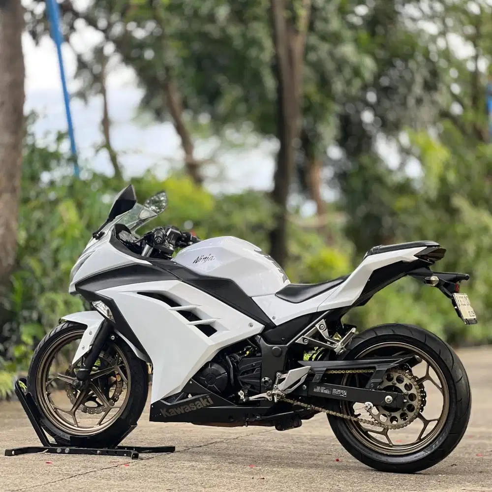 KAWASAKI NINJA 250 FI OLD PUTIH 2013 PAJAK PANJANG SUPER GRESS