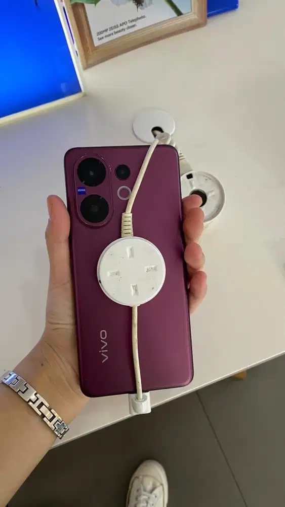 Kredit tanpa DP Vivo V60 5G ram 8+8/256, 12+12/256