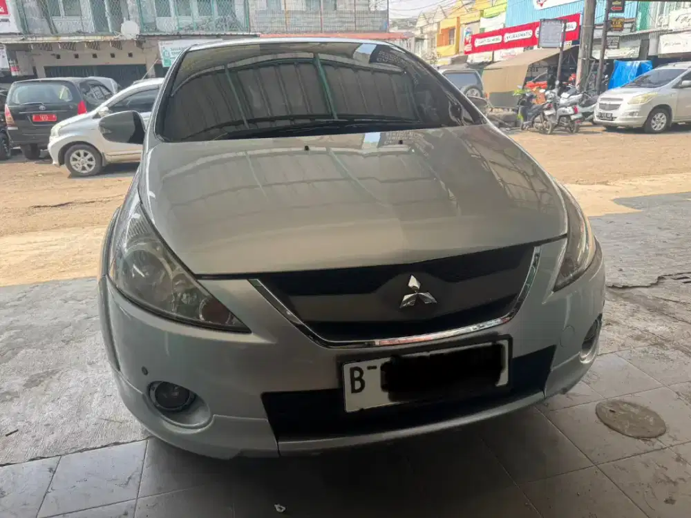 Mitsubishi grandis GT 2010 istimewah
