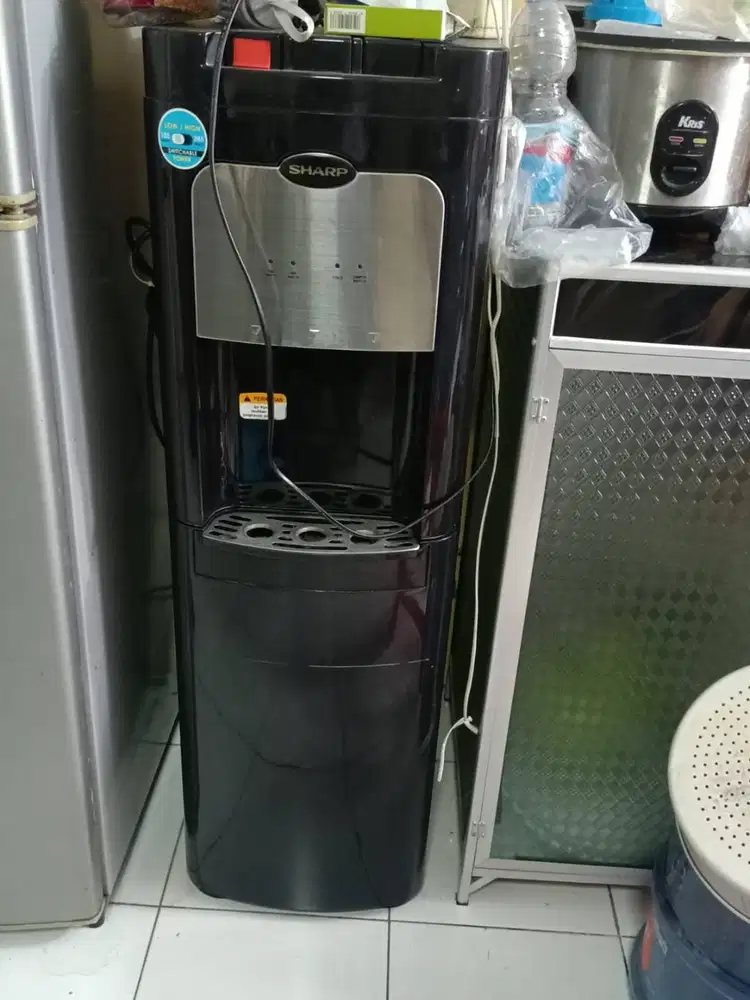 Dijual Dispenser Merk Sharp Murah Banget