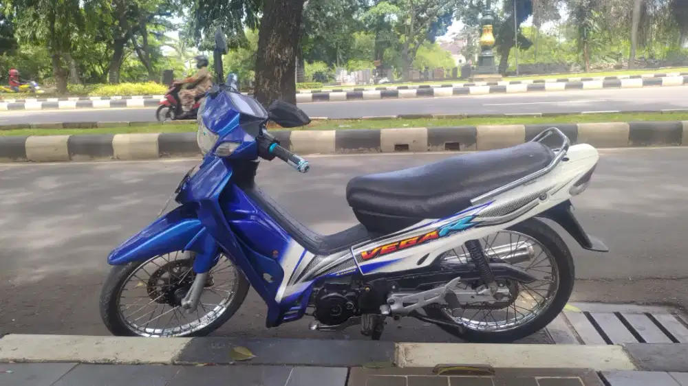 Yamaha Vega r tahun 2004