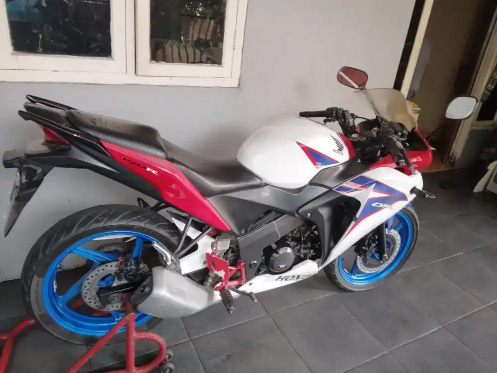 CBR 150 R 2011 CBU THAILAND