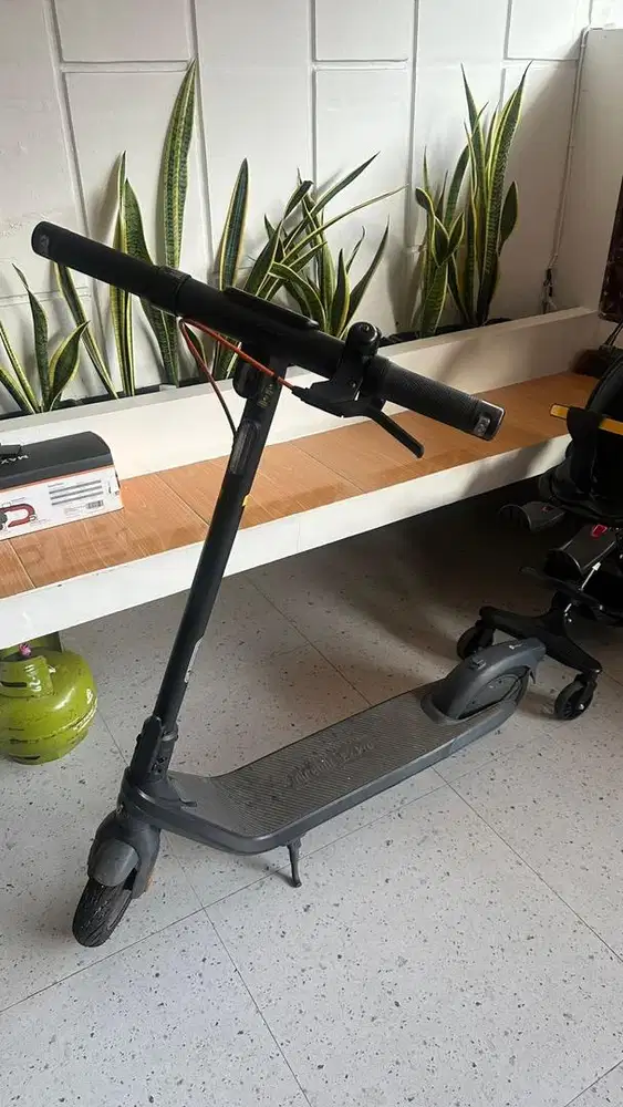 Skuter ninebot E2 pro