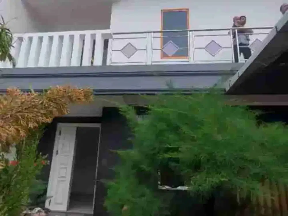 Disewakan Rumah Cluster Taman Modern 2 Lantai – Siap Huni (Semi Furnish)