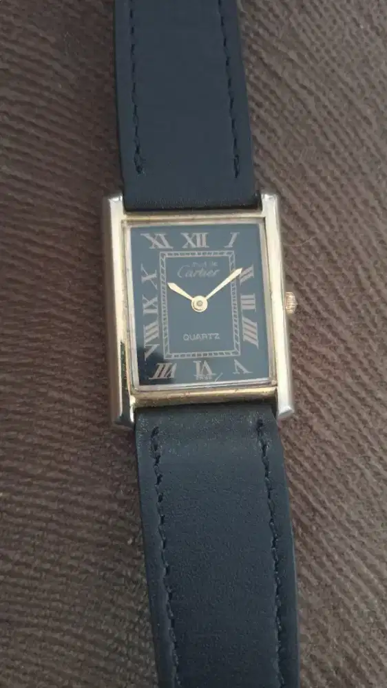 Cartier tank must de cartier