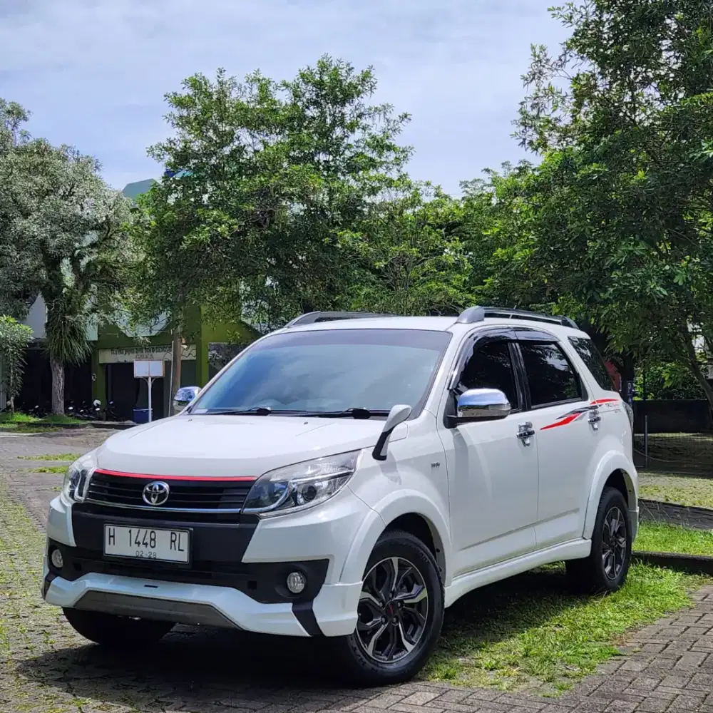 Toyota Rush trd sport ultimo 2017