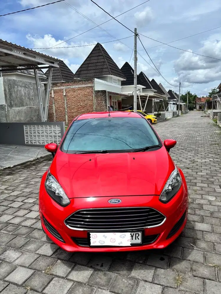 Ford Fiesta Manual - Rare